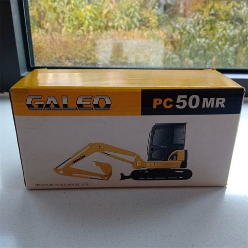 Escavatore compatto scala - , 1/32