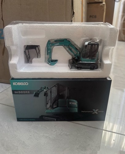 Escavatore compatto scala - , 1/50