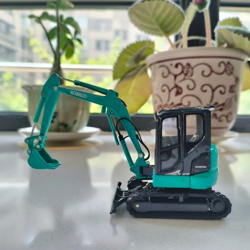 Escavatore compatto scala - , 1/50